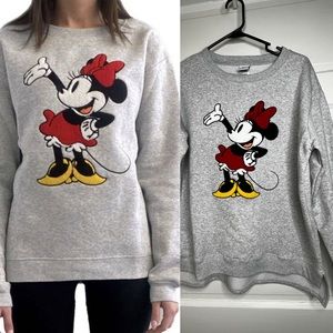 Disney Chenille Patch Print Minnie Mouse Long sleeve heathered grey XL NWOT new
